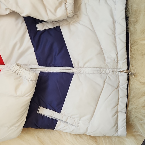Tommy Hilfiger puffer jacket - Picture 4 of 6